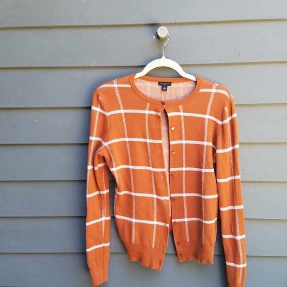 Ann Taylor Factory Pumpkin & White Plaid Cardigan Sweater Medium - Picture 10 of 10